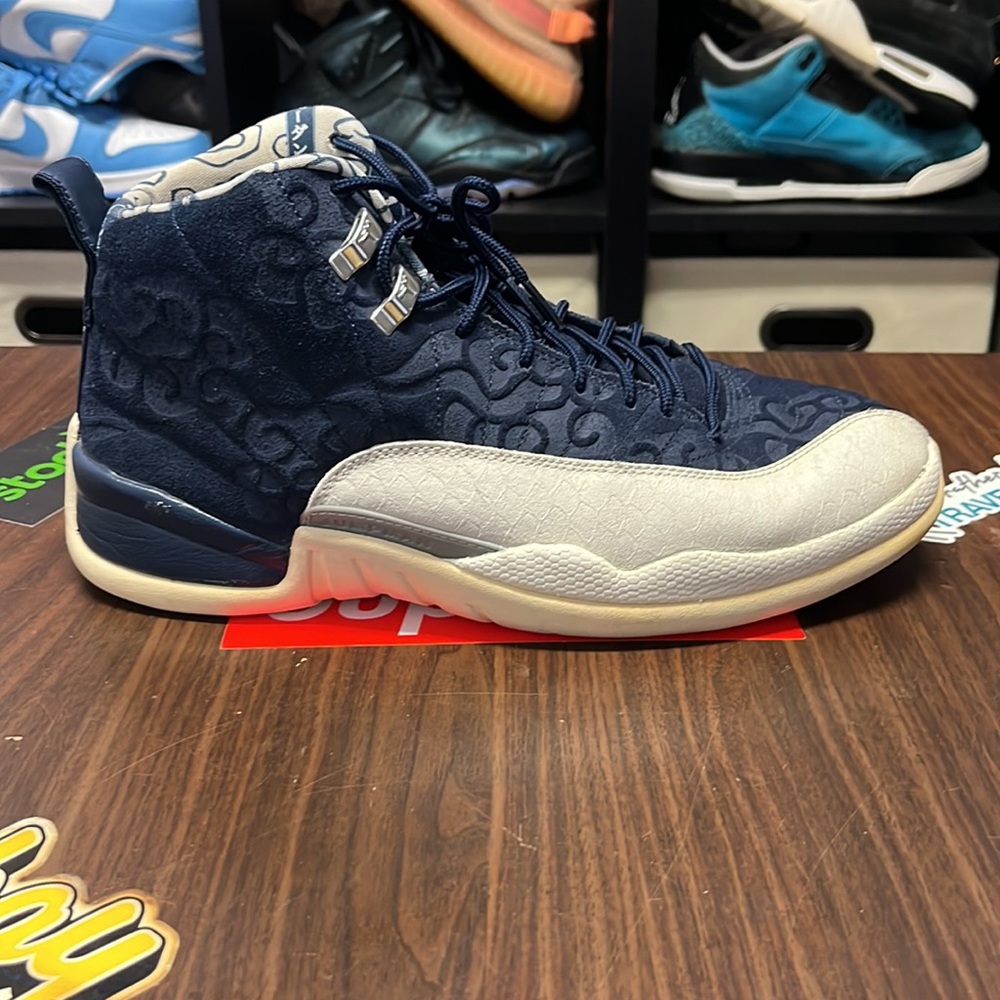 Jordan 12 “International Flight” - Picture 7 of 9